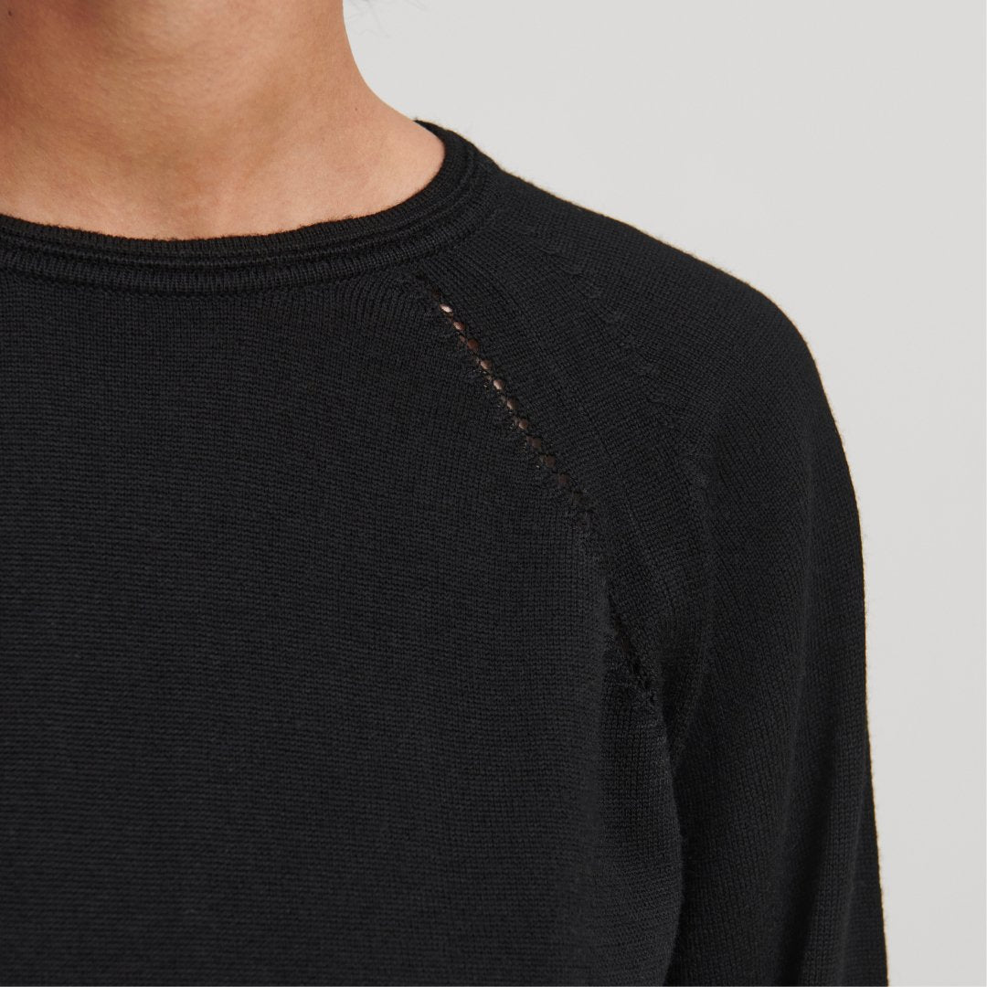FUB Woman | Thin Sweater | Black - Eli & Friends